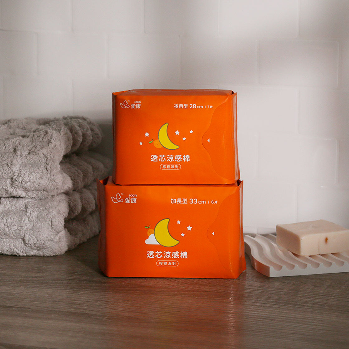 ICON Cooling Sanitary Napkin - Lemon Orange Party - Fruit Scented Night Use 28cm